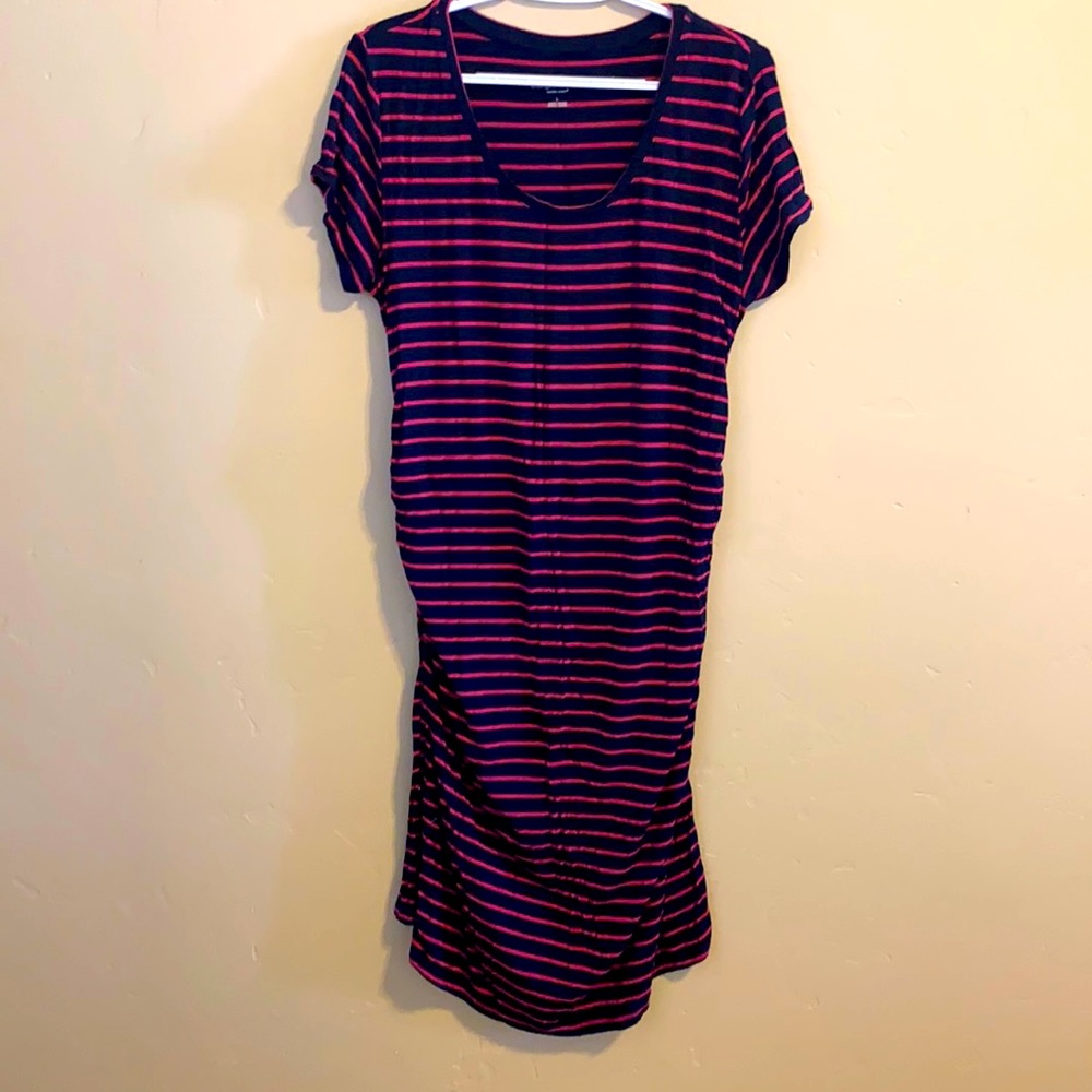 Liz Lange Maternity dress, size L, great condition, stretchy comfortable